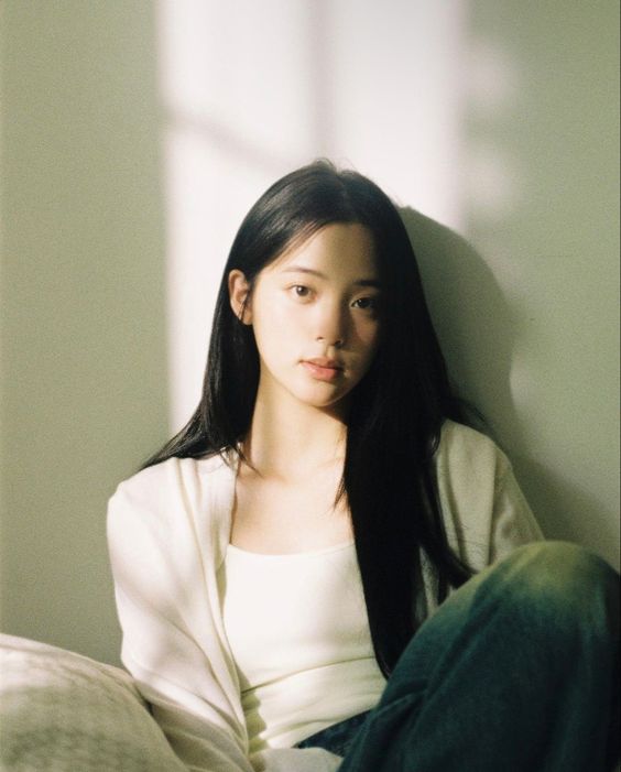HỒNG NHUNG LEE